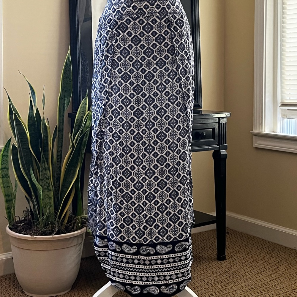 Faded Glory, size 4, blue and white maxi skirt.